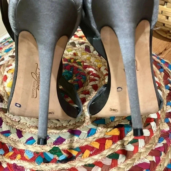 Imagine Vince Camuto Devin satin silver  heels - Picture 4 of 6